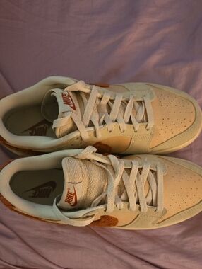 Brand New No Box Womens Nike Air Jordan Low Dunk Sneaker Size 10 Peach And Coral